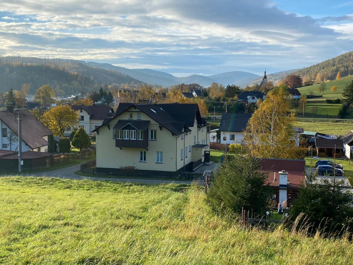 Apartman Karlovice Karlovice  Exteriör bild