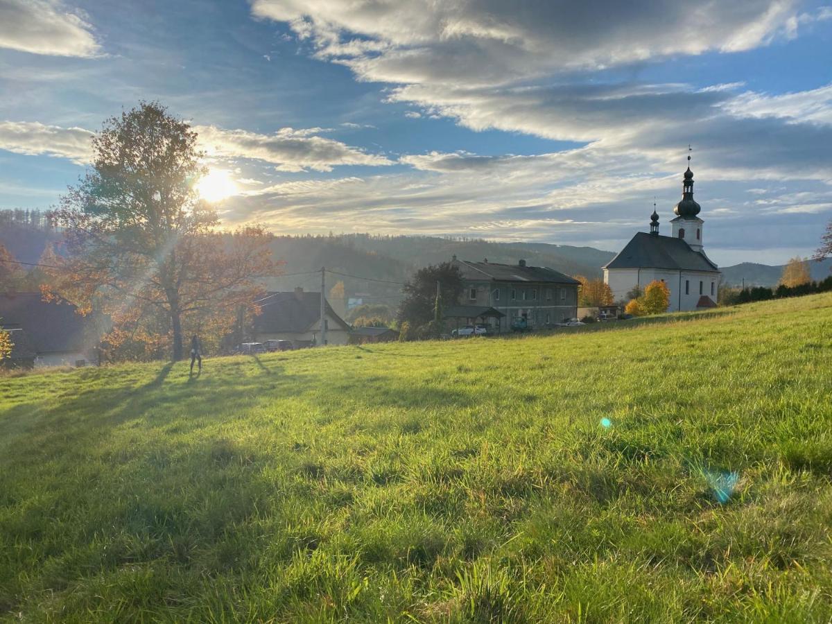 Apartman Karlovice Karlovice  Exteriör bild